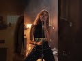 孟漢娜20週年！Miley Cyrus 麥莉現場演出全新單曲〈Younger You〉
