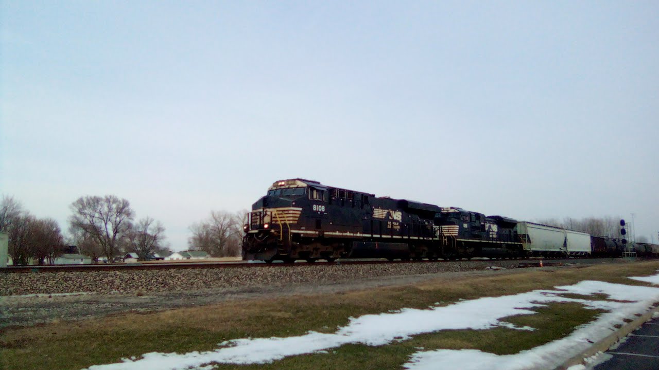 Valentine's Day Afternoon WESTBOUND FO-FW Norfolk Southern Mixed Freight Train! (02/14/2026)