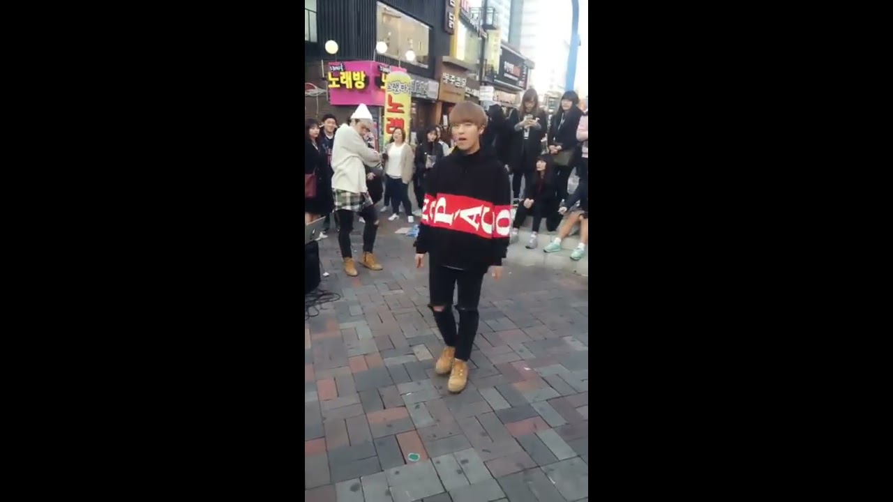 [170311] DOB Hongdae Taeyeong with ⛅️ KNOCK KNOCK 🍭 TWICE