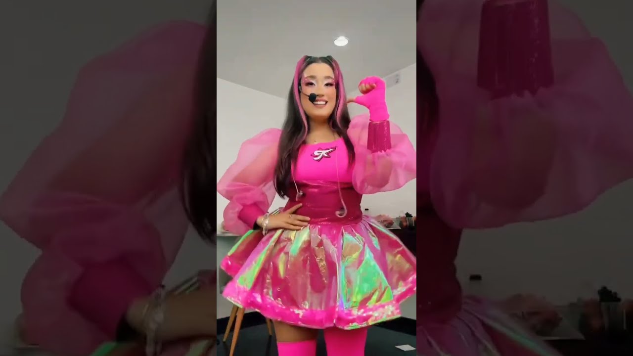 ๐ Emilly vick dancinha