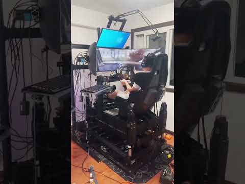 ВИРТУАЛЬНОЕ КРЕСЛО ДЛЯ ВОЖДЕНИЯ #Shorts