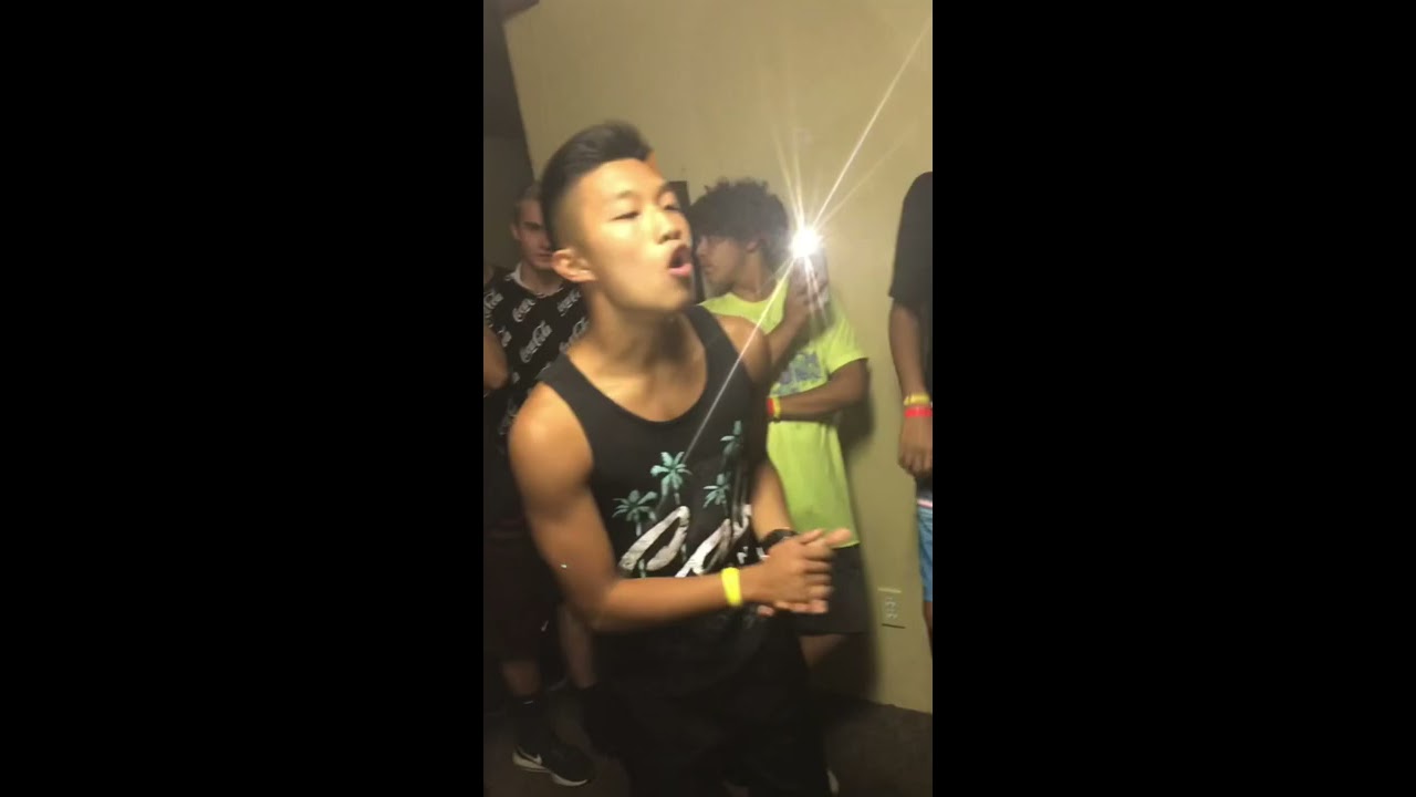 The Worst Stutter In Rap Battle History