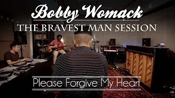 Bobby Womack & Damon Albarn Perform "Please Forgive My Heart" - 2 of 4