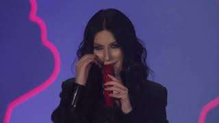 Download Lagu Laura Pausini - Scatola UNA NESSUNA CENTOMILA - 2022 MP3 Download Lagu Laura Pausini - Scatola UNA NESSUNA CENTOMILA - 2022 MP3