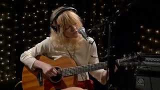 Jessica Pratt - Strange Melody (Live on KEXP)