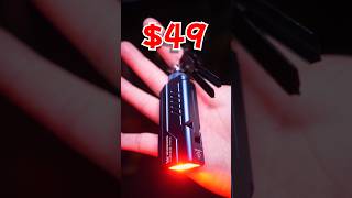 A tiny 4-in-1 flashlight!