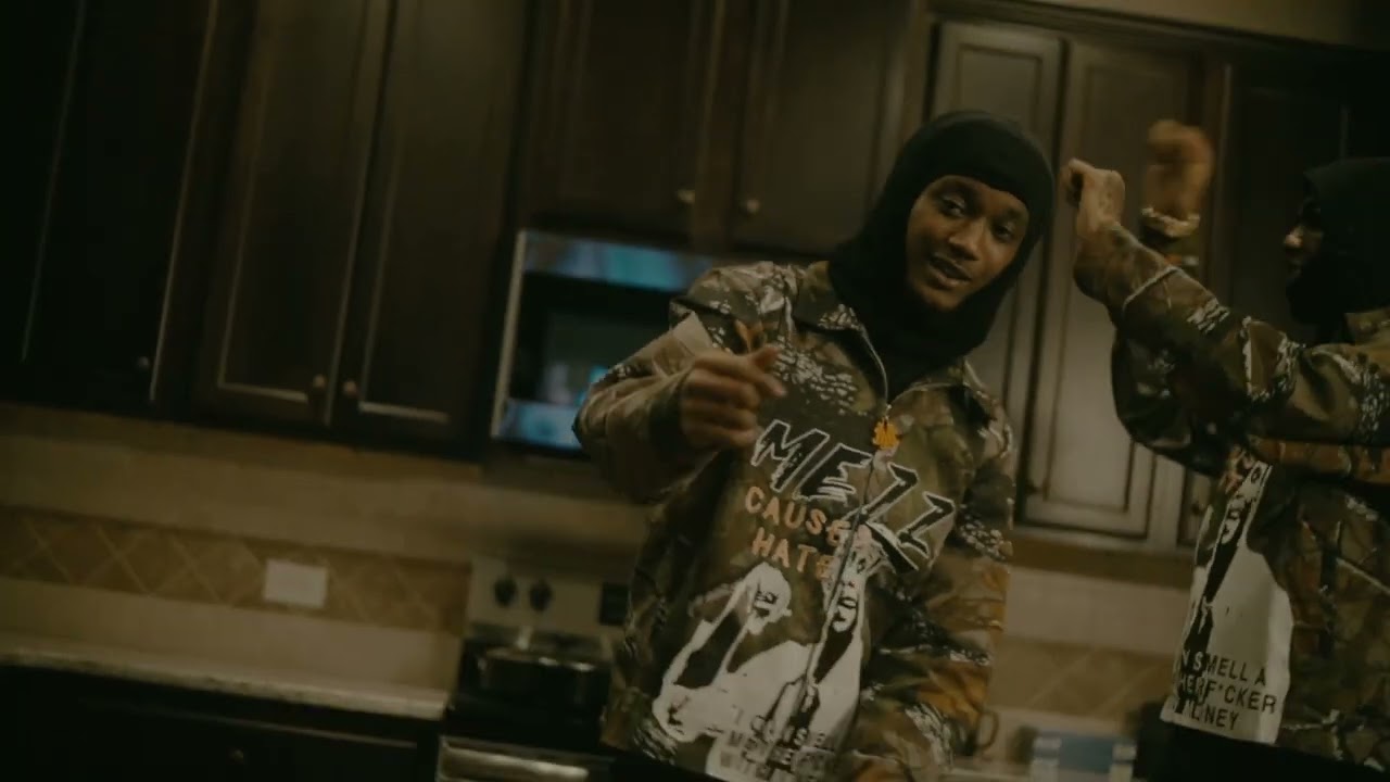 Obejrzyj Road Runna ft PG RA - Karl Malone (Official Music Video) w YouTube Obejrzyj Road Runna ft PG RA - Karl Malone (Official Music Video) w YouTube