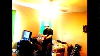 Dancing to dubstep!!!(EPIC FAIL!)