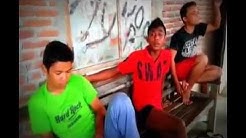 Lagu Aceh Lucu - Aneuk Gampong (Cari Jodoh Versi Aceh) - Riki TOK  - Durasi: 2:34. 
