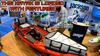 This Fishing Kayak Has Some SERIOUS FEATURES!!