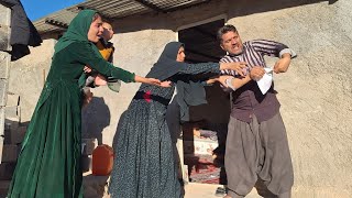 Download Lagu Confrontation of Farideh with Ali over the divorce papers and Ali’s bad behavior toward Farideh MP3
