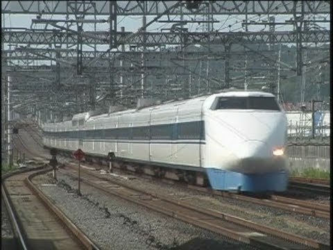 100系 グランドひかり 16両 東海道新幹線100系16連・臨時ひかり 米原高速通過 9/13/2003