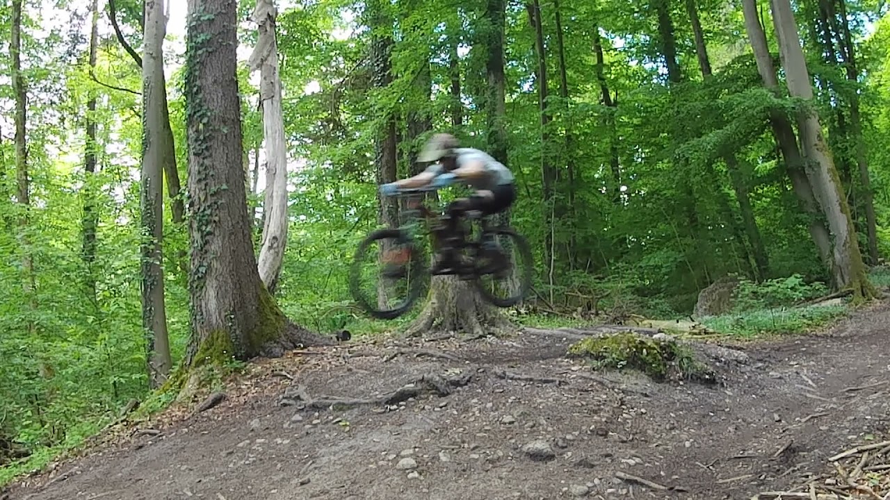 Fuji Auric lt 1.3 27.5 2020. Typischer Sonntag auf den Isartrails. Zwykła niedziela na rowerze