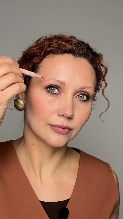 Как брови - нитки визуально превратить в шикарные брови - YouTube