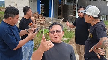 Produser Dari Jakarta Temui Kades Hoho Di Purwasaba