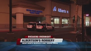 Person robbed outside Albertsons near Buffalo, Vegas