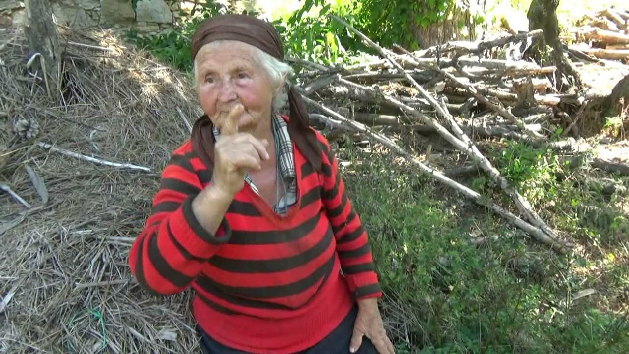 Dvete zeni od mramorec Двете жени од Мраморец - Петар Ставрев