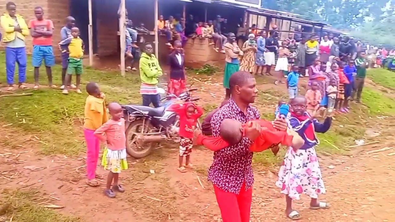 riobonyo live PERFORMING omosamaria by mwaniki