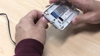 Replacing your old floor heating thermostat to a WarmlyYours touchscreen thermostat