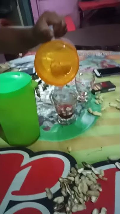 Story wa ambilkan gelas dek