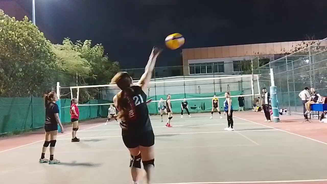 SWEATY THURSDAY 02/26/2026 || Fun Game (All Girls) #9