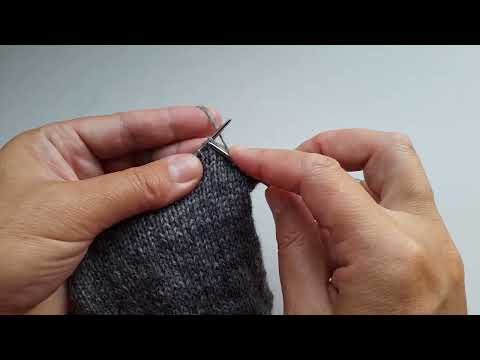 I am knitting socks