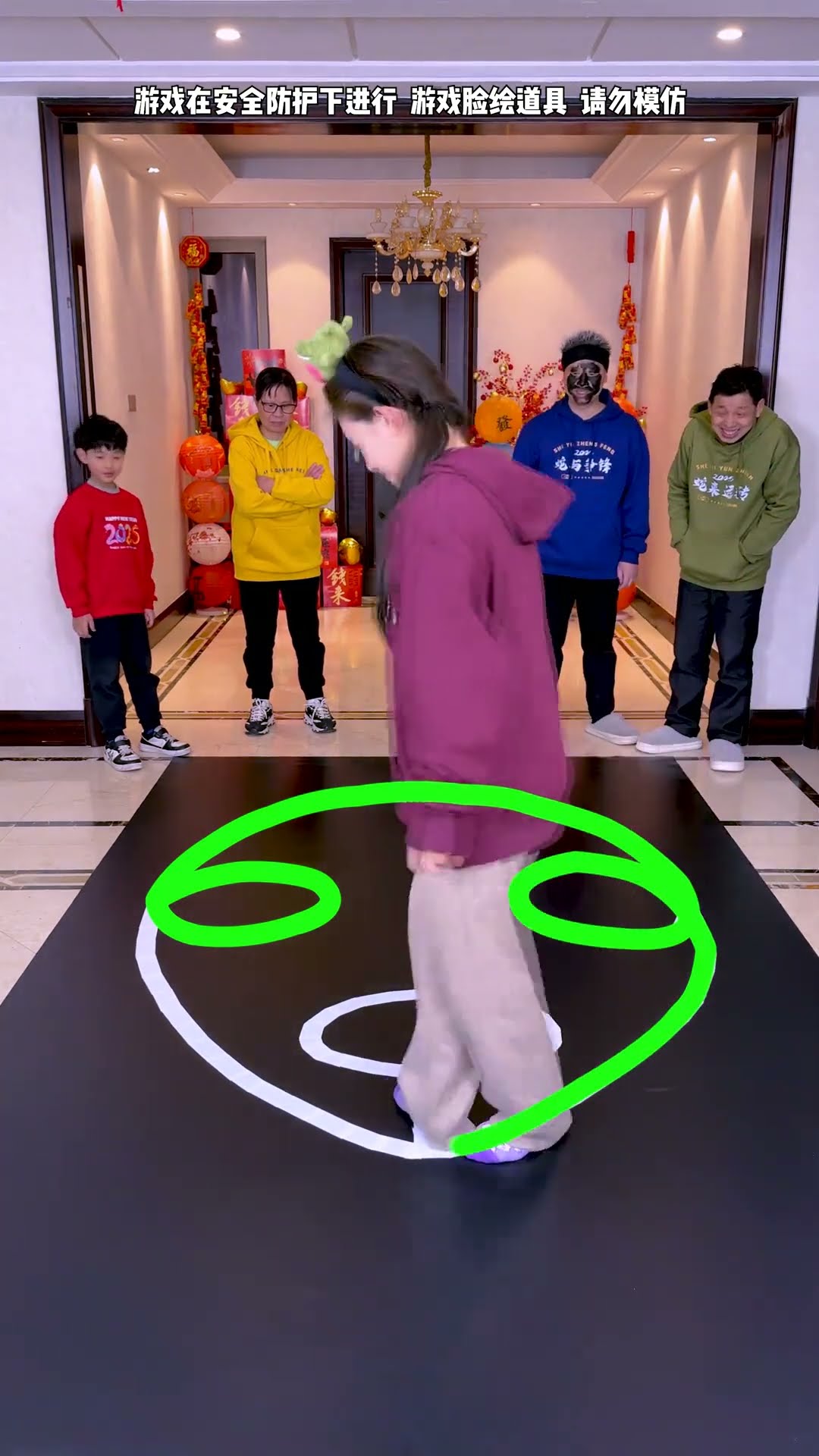 New Year's Game!One Stroke Pattern Challenge#Funnyfamily#Partygames#Shorts#Challenge