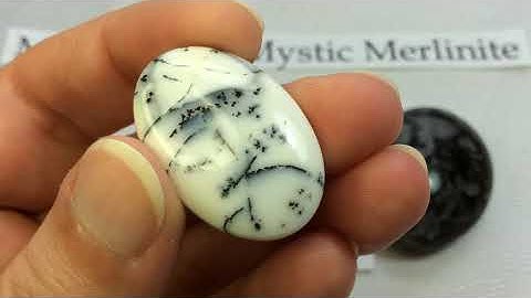 Crystal & Mineral Education: MERLINITE V.S. MYSTIC MERLINITE (Dendritic Opal & Indigo Gabbro)