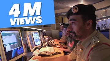 Hoe de politie van Dubai overtreders van rijstrookwisselingen oppakt