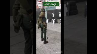 🚨 Strzelectwo 🚨 jednoręki 🚨 #shorts #strzelectwo #strzelanie #sportshooting #shootinggames #tactics