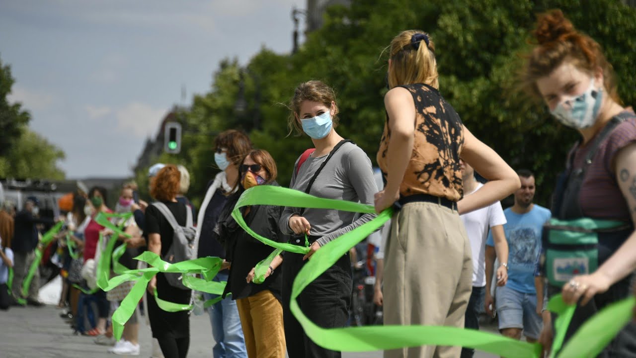 #Unteilbar-Demo: Kilometerlange Menschenkette durchquert ...