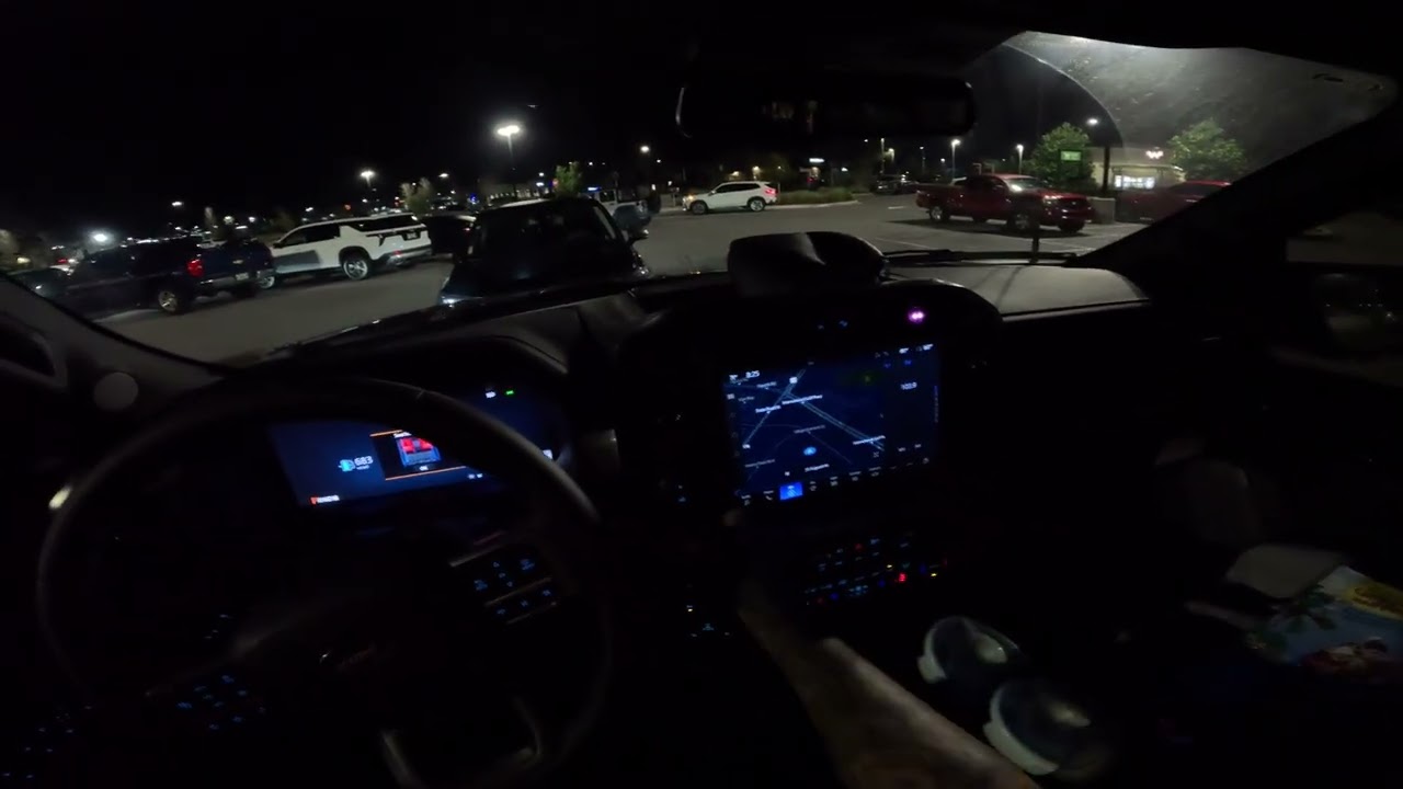 Ночная поездка на Ford F-150 Lariat 2025 года (вид от первого лица) | Поздний ночной поход за про...