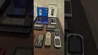 Retro Gadgets Collection. #nostalgic #nostalgia #retrophone #oldnokia #2000s