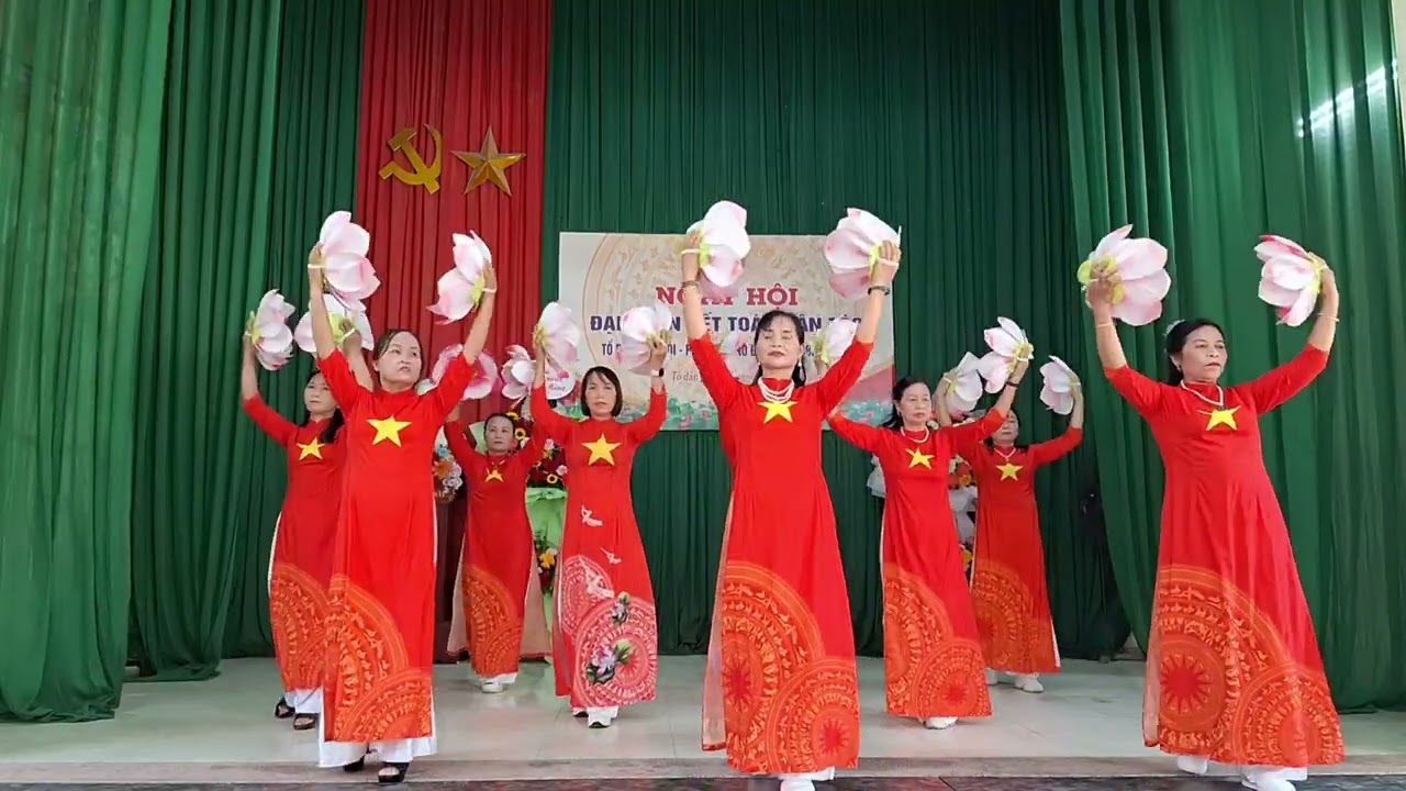 Múa Hoa - Chào Mừng Ngày Đại Đoàn Kết - CLB Dân Vũ Tổ Dân Phố Nội