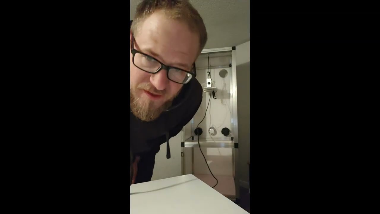 Grow Setup steht 🤗. Grow beginn steht in denn Startlöchern. Pleiten,Pech und etwas Glückt.