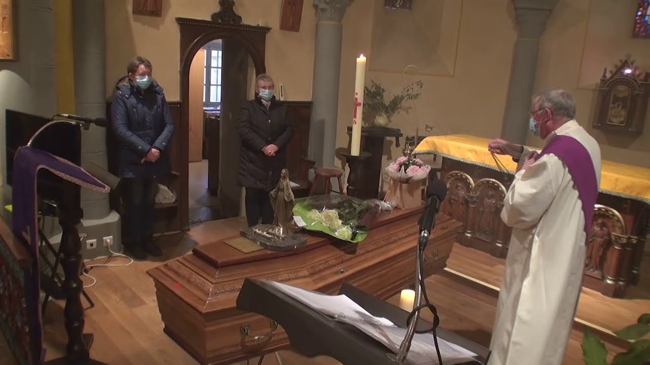 Enterrement Yvonne Rochette