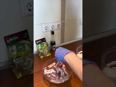 Свиные рёбрышки с картошкой запеченные в рукаве #рецепты #еда #готовимдома