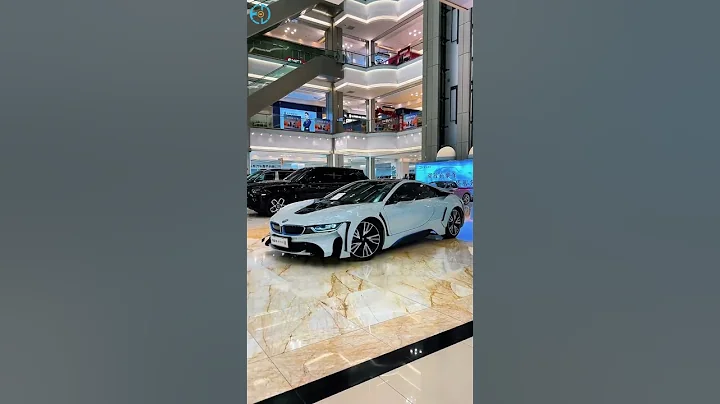 BMW i8 Hybrid Sports Car – Luxury and Performance