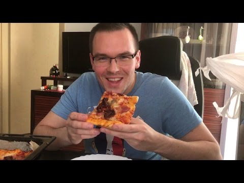 Videó: Hogyan Készítsünk Vékony Olasz Pizzát