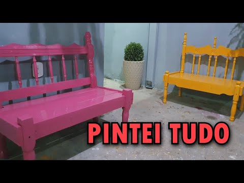 Vídeo: Como E Como Pintar A Bancada? Bela Pintura De Um Banco De Madeira Na Rua, Pintura Para Um Banco De Jardim No Interior