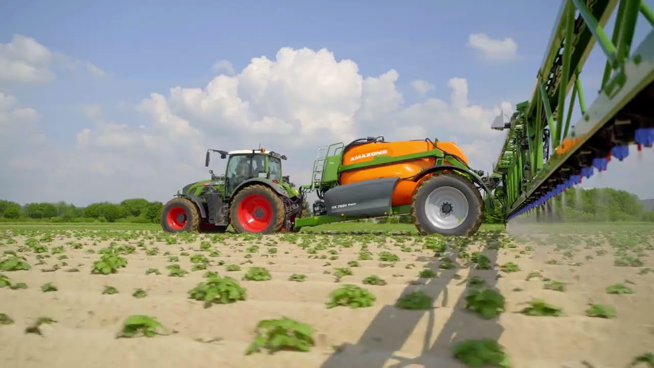 Прицепной опрыскиватель UX 7601 Super с штангой 42 m.  НОВИНКА от AMAZONE