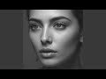 يا اللي بحس معاه إني ملكة 