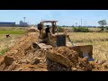 Bulldozer Komatsu Tump Truck Make New Way អាប៉ុល ឡានប៉ែនធ្វើផ្លូវថ្មី