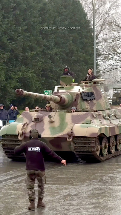 Impressive turning Tiger II „King Tiger“ #ww2 #military #tank