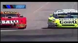 Patricio Di Palma pasa a Sergio Alaux con saludo incluido.