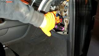 2006-2015 Audi Q7 Fuse Box Location Guide - Locate and Access Your Vehicle's Fuse Box Easily 2006-2015 Audi Q7 Fuse Box Location Guide - Locate and Access Your Vehicle's Fuse Box Easily