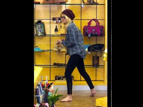 Ashley Benson Feet & Legs (Close-Up!)