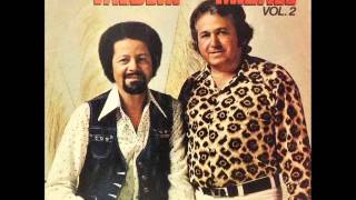 Download Lagu Valderi \u0026 Mizael - Uma Frase Na Porteira MP3 Download Lagu Valderi \u0026 Mizael - Uma Frase Na Porteira MP3