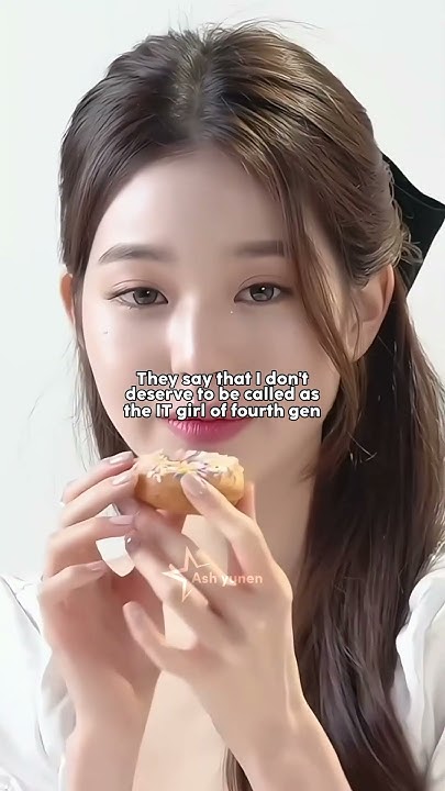 just-a-3rd-gen-it-girl-comforting-the-4th-gen-it-girl-youtube