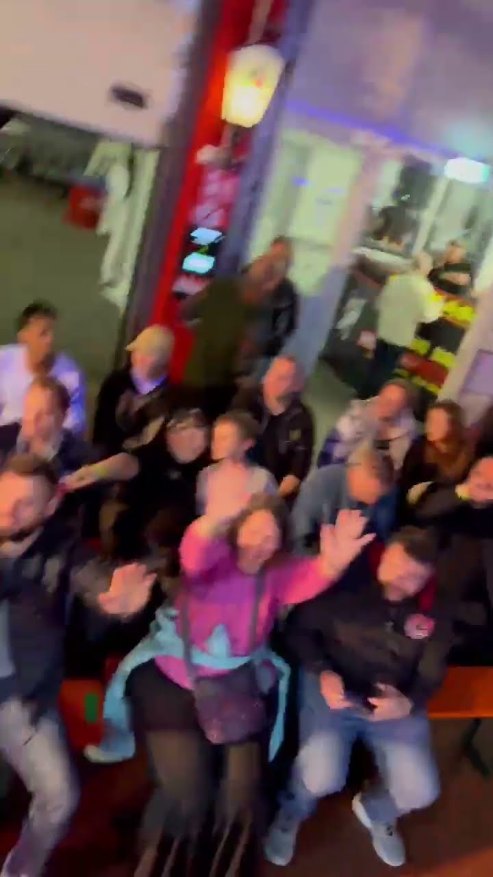 Der HuBär in der Huber Arena in Bad Säckingen bei #WeLoveWrestling LIVE - Immer wieder ein Highlight